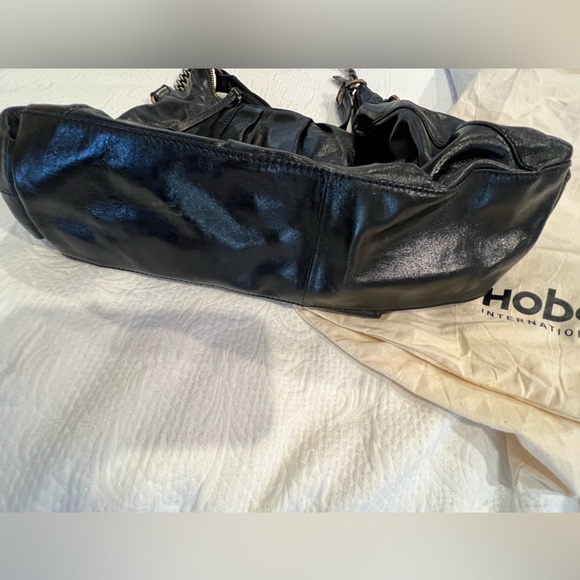 New Hobo leather black purse - Picture 2 of 3